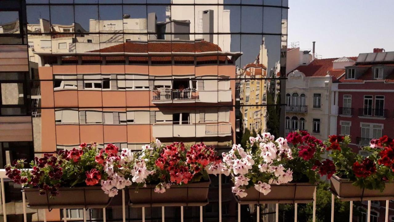 La Lumiere Hotel - Lisbon — Fotos 1